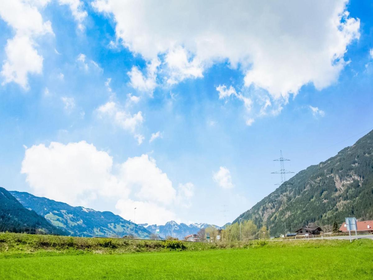 Beautiful Apartment In Ramsau With Balcony Ramsau im Zillertal Esterno foto